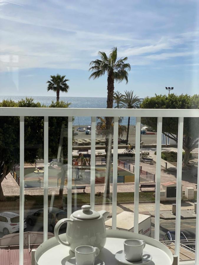 Apartamento 2 Habitaciones Frontal Al Mar 3 Torre Del Mar Exterior photo